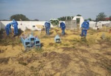 Dia de Finados: Prefeitura de Petrolina realiza limpeza de cemitérios da zona rural