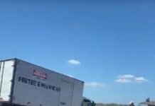 Petrolina (PE): Reboque com engradados de cerveja tomba na Avenida Transnordestina
