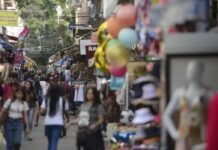 Governo anuncia perdão de dívidas e pacote de estímulo para MEIs