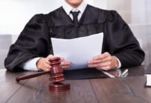 Projeto prevê folga em dobro para trabalhadores que atuarem no Tribunal do Júri