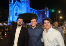Eleições 2026: Fernando Filho, Miguel e Antonio Coelho votam no colégio Dom Bosco, em Petrolina (PE)