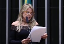 Câmara aprova consultas no SUS para orientação sobre saúde reprodutiva de meninas e meninos