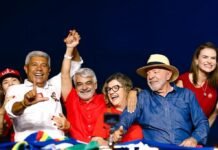 Lula vence em Petrolina (PE) com 67,61%. Flávio Bolsonaro pontua 32,39%