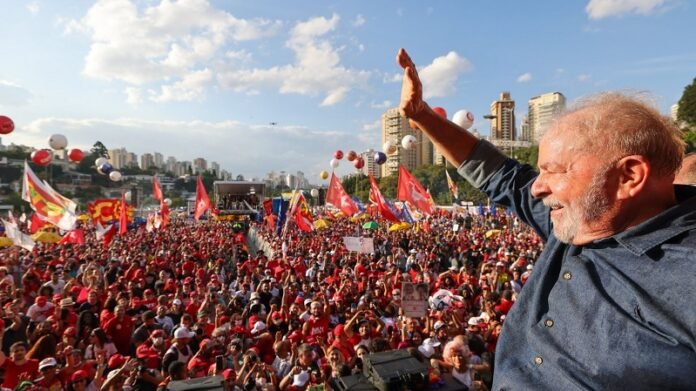 lula47838935